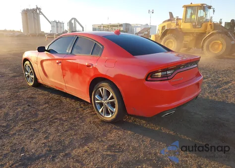 2022 Dodge Charger Sxt Awd z USA, uszkodzony, nr VIN 2C3CDXJG2NH184287